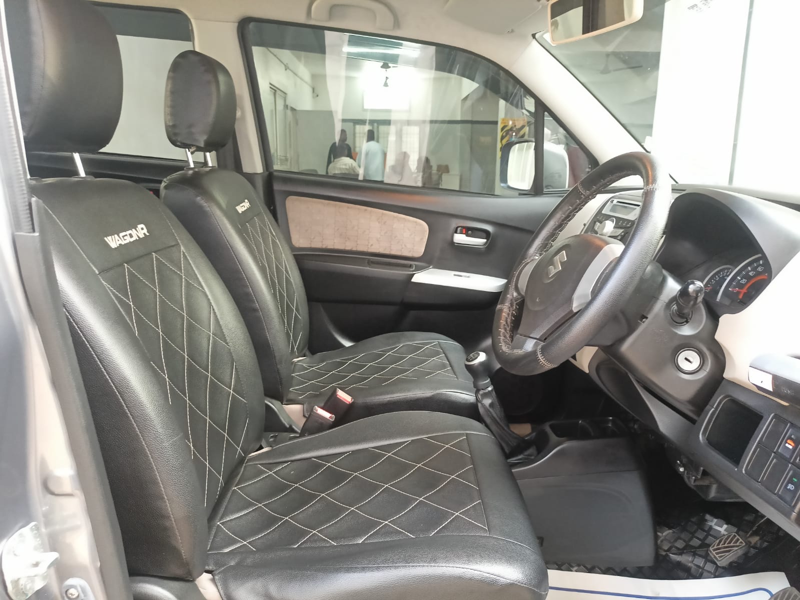 Maruti Suzuki Wagon R 1.0(2014-2019) Vxi + O